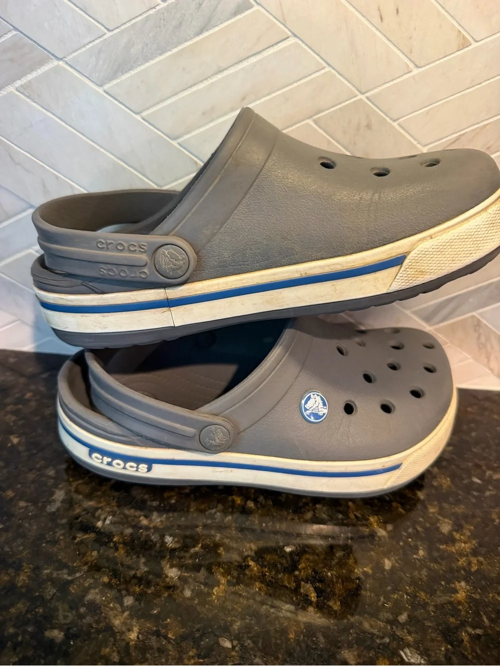 CROCS Kids Classic Charcoal Gray Clogs Size J2